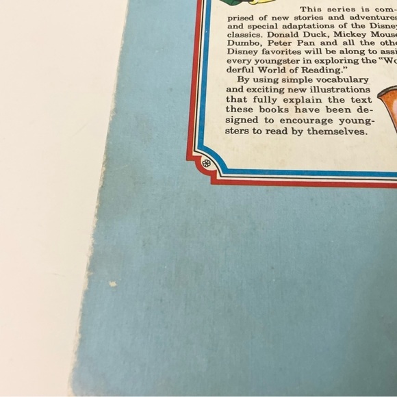 Vintage Disneys Goofy Minds the House Book - Picture 9 of 13